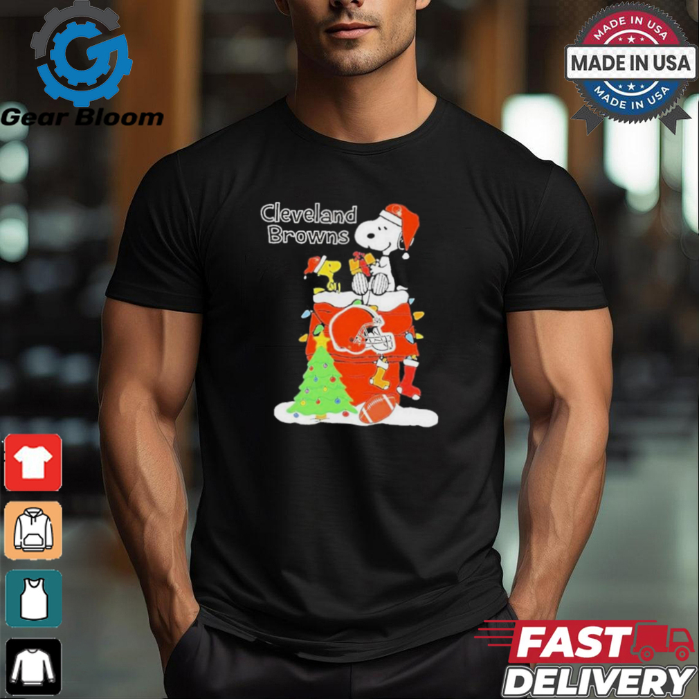 Christmas snoopy cleveland browns 2024 T Shirt Christmas snoopy cleveland browns 2024 T Shirt