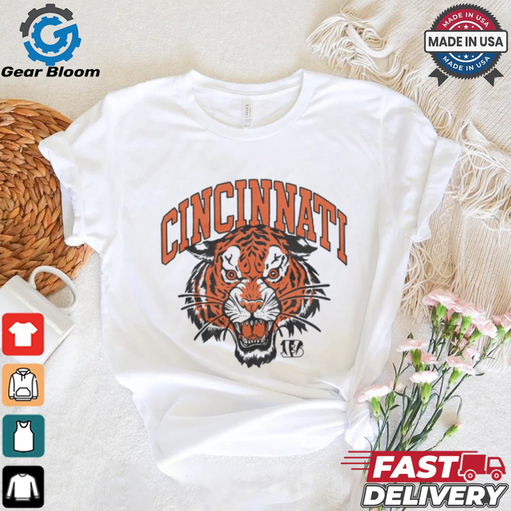 Cincinnati Bengals Tiger Head Crewneck shirt Cincinnati Bengals Tiger Head Crewneck shirt