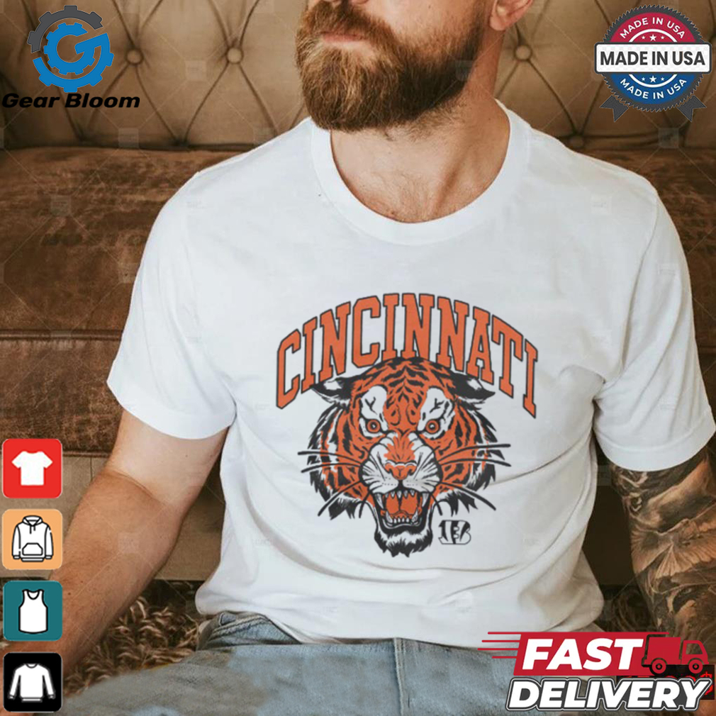 Cincinnati Bengals Tiger Head Crewneck shirt Cincinnati Bengals Tiger Head Crewneck shirt