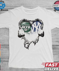 Divided Loyalty Heart of a New York Fan Jets & Yankees shirt