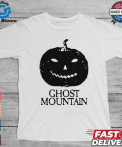 Ghost mountain pumpkin not worth this pain Halloween Shirt