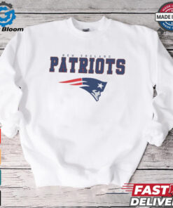 New England Patriots Gameday Couture Women_s Big Goals Oversized shirt