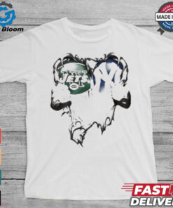 New York Jets And Yankees Sport Team love heart shirt