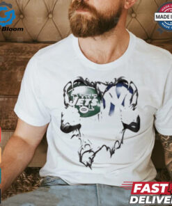 New York Jets And Yankees Sport Team love heart shirt