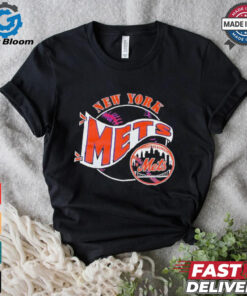 New York Mets baseball team logo vintage shirt