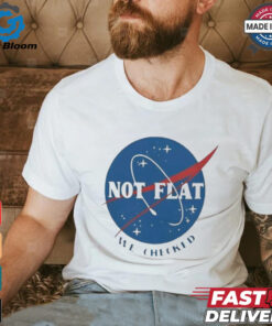 Not Flat We Checked Logo T shirt