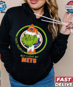 Official New York Mets MLB Christmas Grinch I Hate People But I Love My Favorite 2024 Shirt