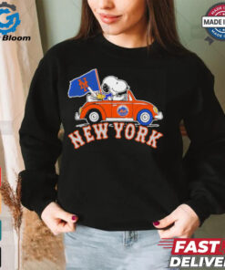 Snoopy and Woodstock driving car New York Mets 2024 MLB Playoff shirt