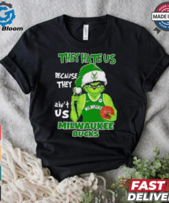 They hate us because they ain’t us Milwaukee Bucks Grinch 2024 shirt