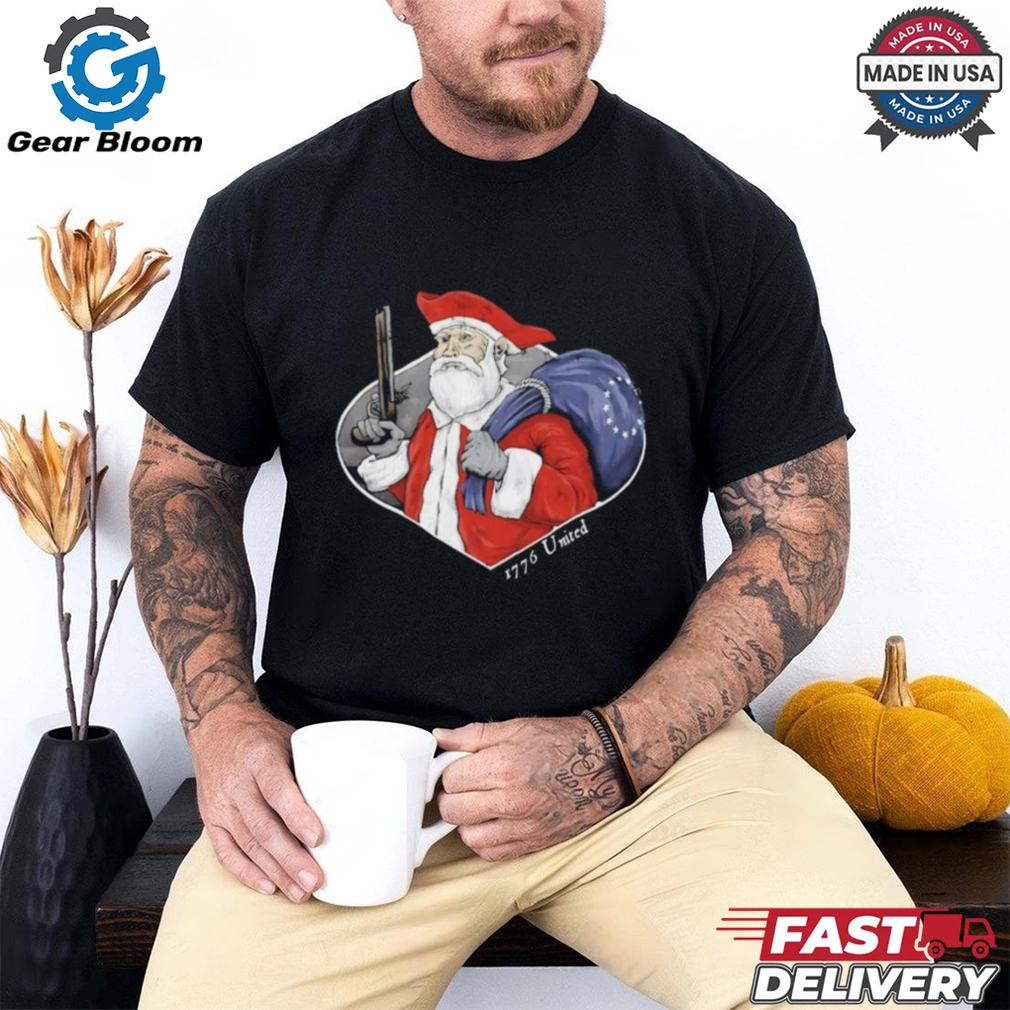 Don’t tread on Santa with guns 1776 United shirt Don’t tread on Santa with guns 1776 United shirt
