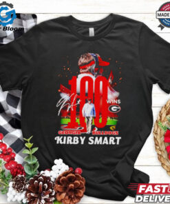 Georgia Bulldogs Kirby Smart 100 wins signatures shirt