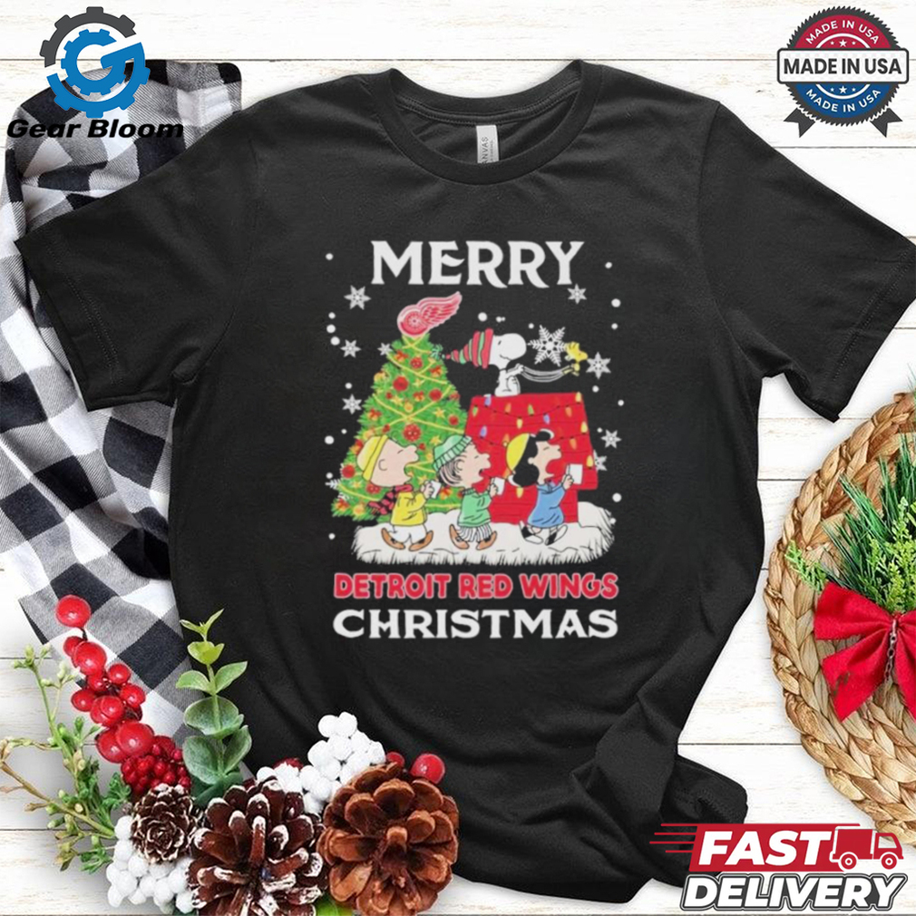 Official Detroit Red Wings Merry Snoopy Peanuts Christmas shirt Official Detroit Red Wings Merry Snoopy Peanuts Christmas shirt