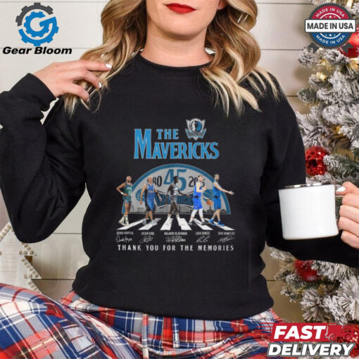 The Dallas Mavericks Abbey Road 45 Years 1980 2025 Thank You For The Memories Signatures shirt