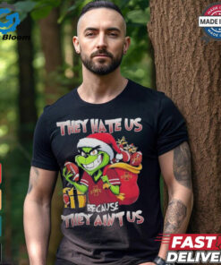 They Hate Us Because They Ain’t Us Grinch X Iowa State Cyclones Football Christmas Shirt
