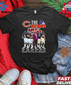 The Chicago Bears 105 years thank you for the memories 2D T shirt