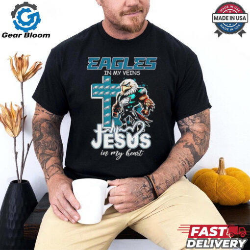 Cross Philadelphia Eagles mascot in my veins Jesus in my heart shirt