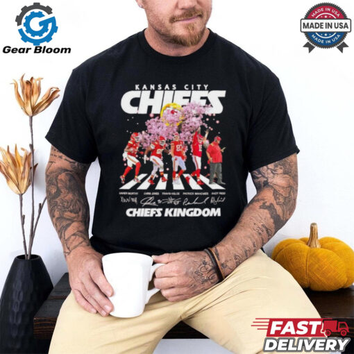 Kansas City Chiefs kingdom walking peach blossom signatures shirt