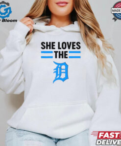 She loves the Detroit Lions logo shirt