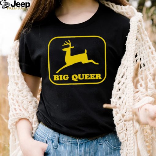 3RD Class Big Queer logo shirt