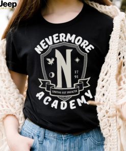 Awesome nevermore Academy Wednesdays Unitas Est Invicta shirt