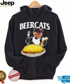 Cincinnati Bearcats mascot drink beer with spaghetti shirt