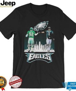 Reggie White And Jalen Hurts Philadelphia Eagles City Skyline Signatures Shirt