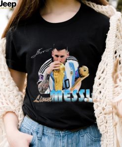 Signature Design Lionel Messi Kissing World Cup 2022 Argentina Football Shirt