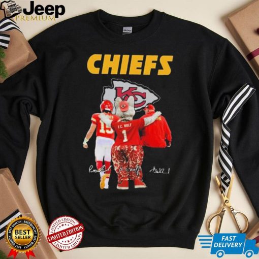 The Chiefs Kc Wolf Patrick Mahomes II And Andy Reid Signatures Shirt