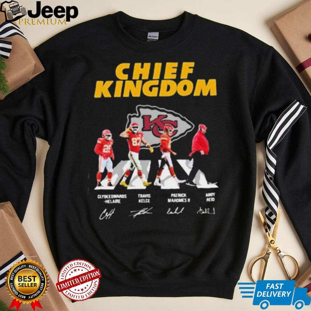 The Chiefs Kingdom Clyde Edwards Helaire Travis Kelce Patrick Mahomes ...