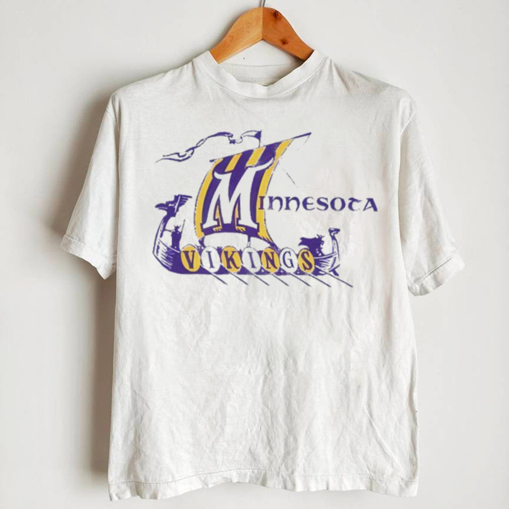 Vikings retro shop t shirt