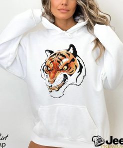 Angry Tiger head art shirt