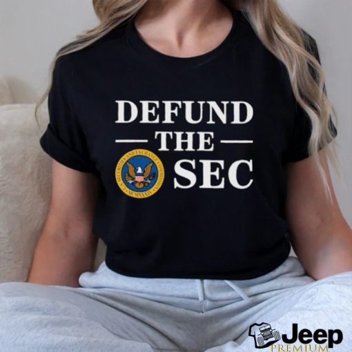 Ben armstrong wearing defund the sec T shirts