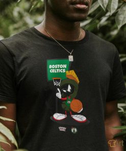 Boston Celtics Looney Tunes Marvin the Martian Graphic T Shirt Mens