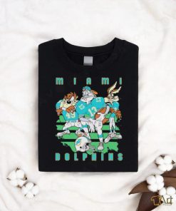 Bugs Bunny Tasmanian Devil Wile E. Coyote Miami Dolphins shirt