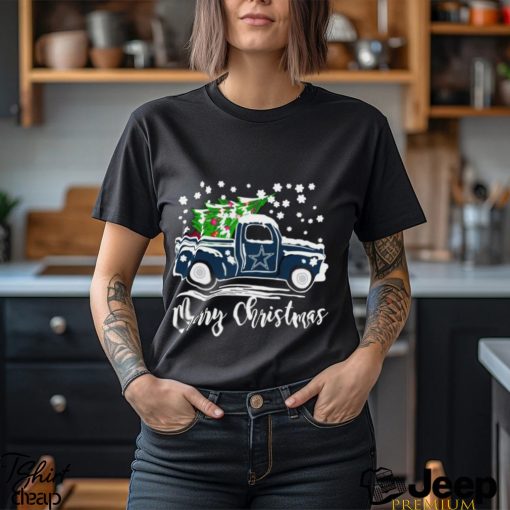 Car Carrying Christmas Tree Dallas Cowboys Merry Christmas Tee Shirt Men shirt