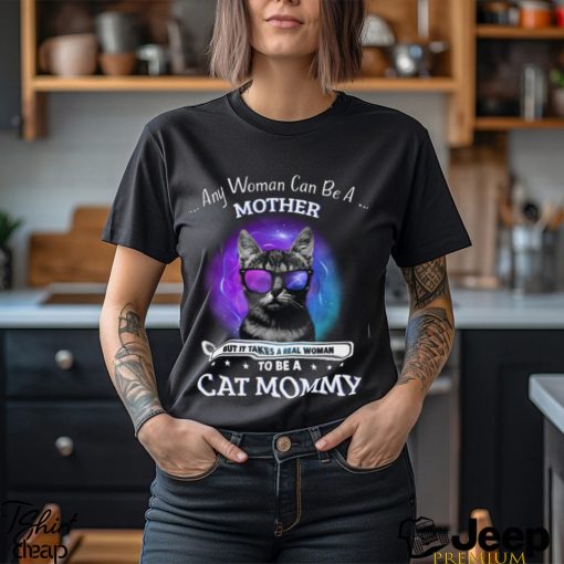 Cat Mommy Classic T Shirt