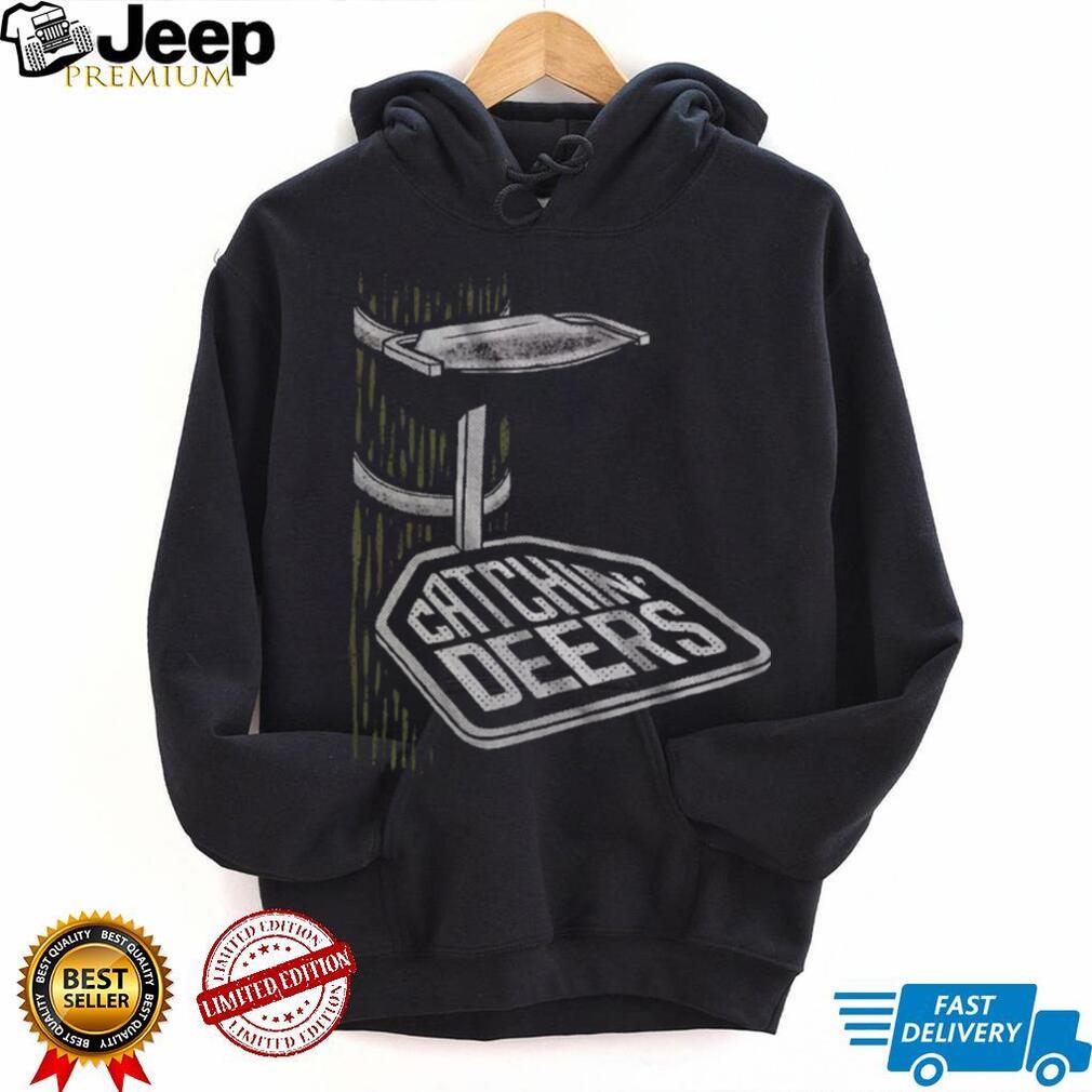 Catchin deers online hoodie