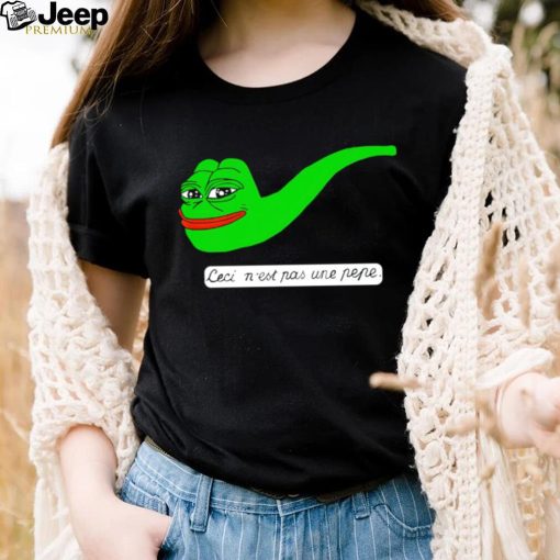 Ceci n’est pas une pepe meme shirt