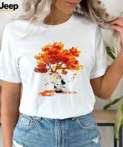 Charlie Brown hug Snoopy under tree cartoon shirt