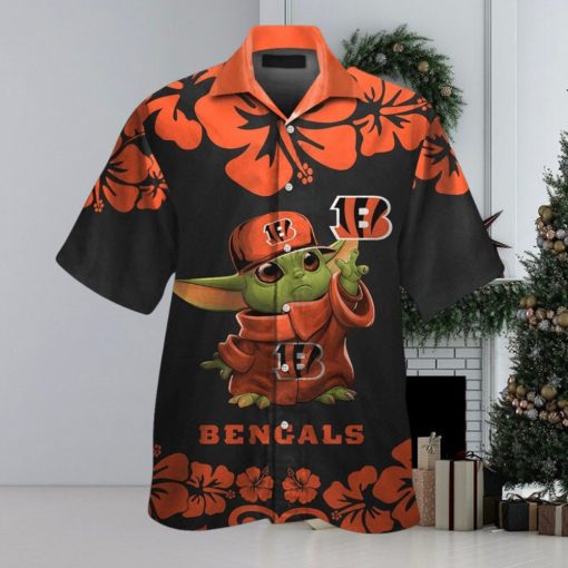 Cincinnati Bengals Baby Yoda Short Sleeve Button Up Tropical Hawaiian Shirt