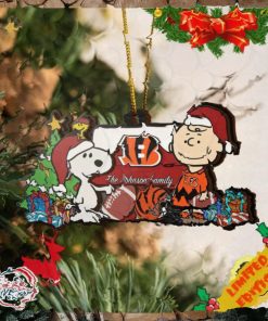 Cincinnati Bengals Snoopy NFL Sport Ornament Custom Your Family Name