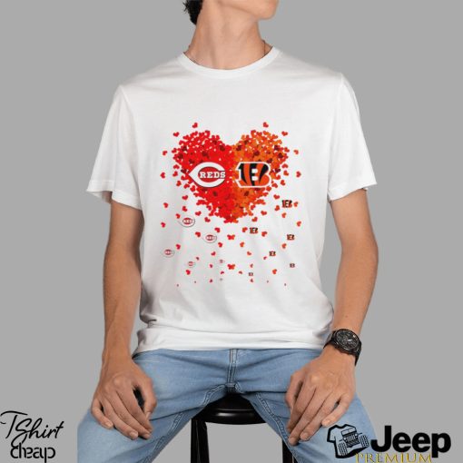 Cincinnati Reds Cincinnati Bengals logo hearts sport gift shirt