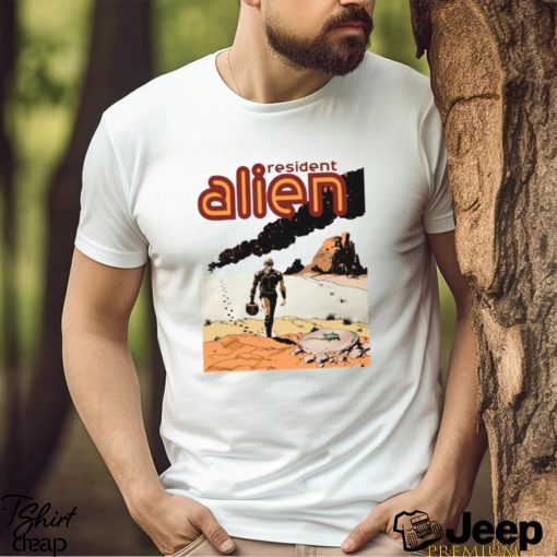 Comic Alien Space Doctor Medicine Peter Hogan Resident Alien shirt