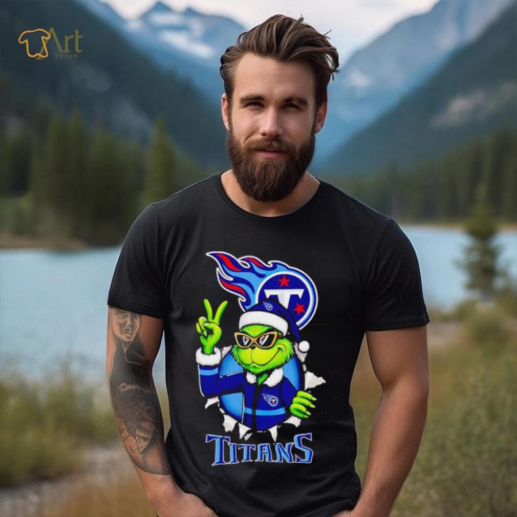 https://img.eyestees.com/teejeep/2023/Cool-Grinch-Tennessee-Titans-Christmas-shirt2.jpg