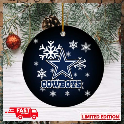 Dallas Cowboys Christmas Merry Christmas Snowflakes Pattern Circle Ornament