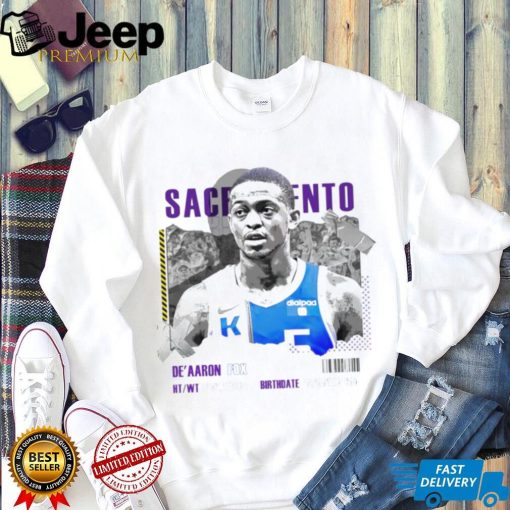 De’Aaron Fox Sacramento Kings basketball player information paper shirt