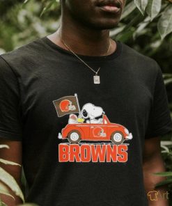 Design Cleveland browns Peanuts Snoopy car cartoon sports shirt