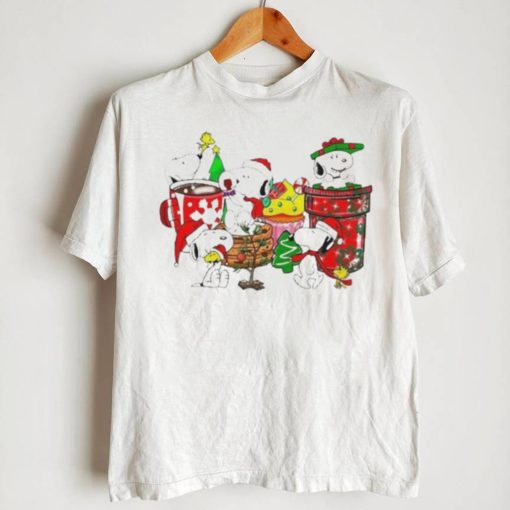 Design Snoopy And Woodstock Hat Santa Dring Merry Christmas Shirt