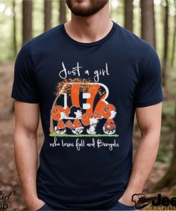 Design just a girl who loves fall and bengals shirt