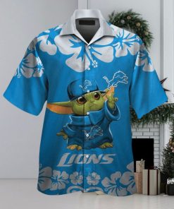 Detroit Lions Baby Yoda Short Sleeve Button Up Tropical Hawaiian Shirt